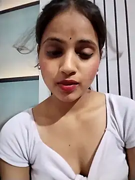 samayra1144 online show from March 2026 07:28:01 PM