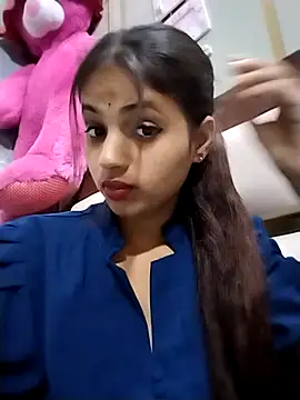 samayra1144 online show from April 2026 12:08:02 PM