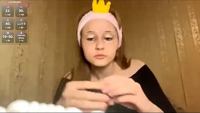 TriciaHartery online show from February 2026 07:10:01 PM