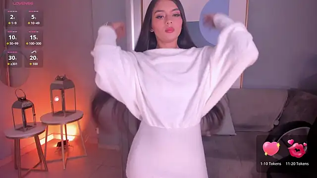 JulietteMoreau online show from April 2026 07:36:02 PM