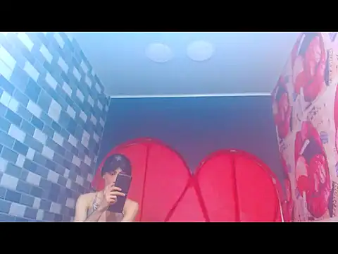 charlottxjuless online show from March 2026 02:46:02 PM