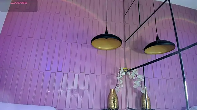 Nani Roman online show from February 2026 12:28:01 PM