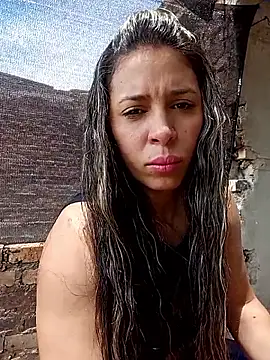 kiki milu online show from April 2026 04:45:02 PM