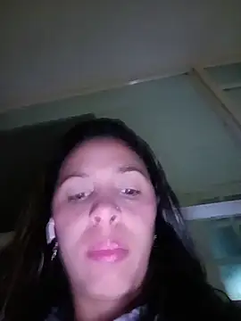 kiki milu online show from June 2026 01:43:02 AM