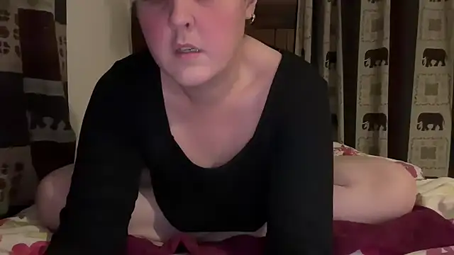 Ewelinababy online show from February 2026 09:57:02 PM