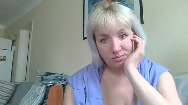 Alena1107 online show from February 2026 01:51:01 PM