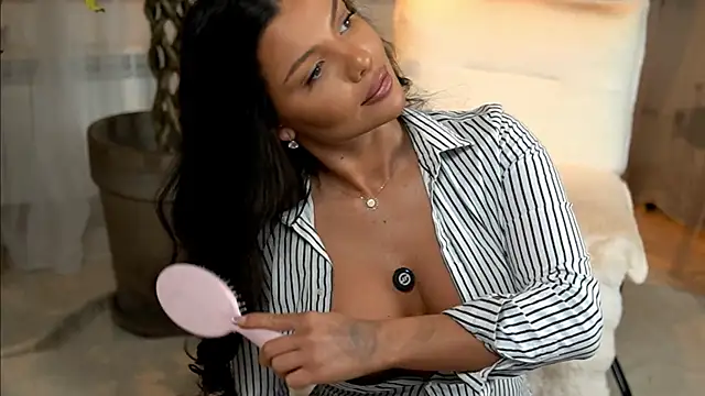 TheMaddisonShow  online show from April 2026 03:11:01 AM