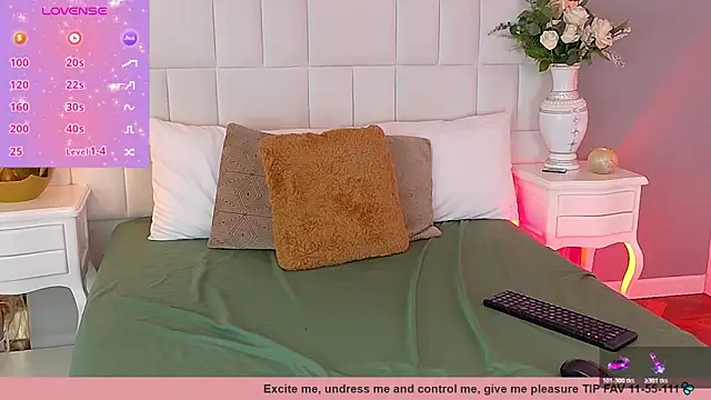 AraLewis online show from April 2026 04:37:01 AM