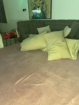 rafapradodxb online show from February 2026 09:21:01 PM