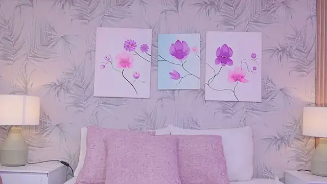 AntonellaEscudero online show from February 2026 07:45:01 PM