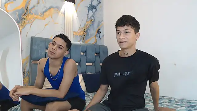 Snapshot of GOLD_BOYS chatting on March 2026 01:29:02 PM GOLD BOYS online show from March 2026 01:29:02 PM