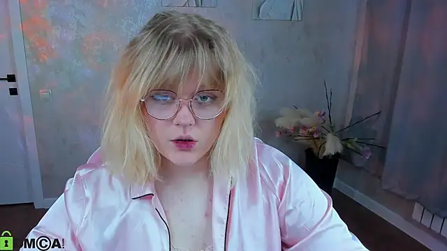 luna c0ra online show from March 2026 01:10:01 AM