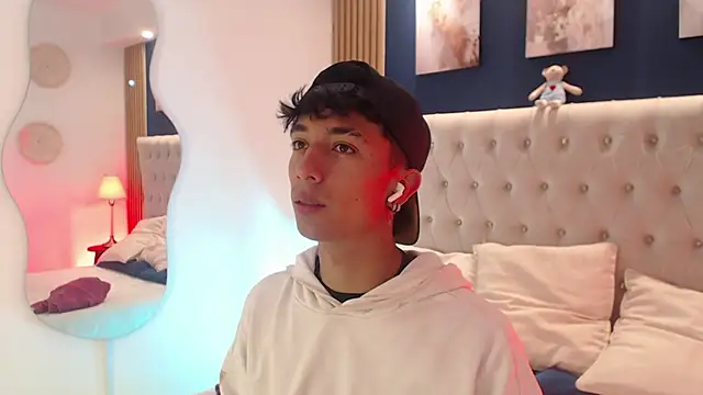 Aiden Rivers  online show from March 2026 12:49:01 PM