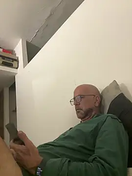 Milwokee online show from July 2026 01:42:01 AM