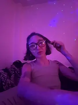 FrutillitaXX online show from April 2026 02:48:02 AM