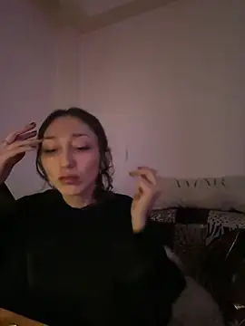 FrutillitaXX online show from July 2026 08:02:02 AM