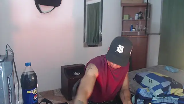 Snapshot of Dani-brown chatting on May 2026 11:32:01 PM Dani-brown online show from May 2026 11:32:01 PM