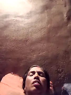 Hot re83 online show from March 2026 10:48:01 PM