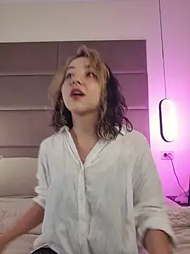Snapshot of SweetElya chatting on July 2026 07:26:01 AM SweetElya online show from July 2026 07:26:01 AM