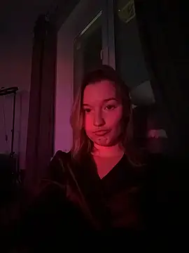 EmmaTurners online show from February 2026 07:10:01 PM