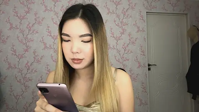 Elina Mottel online show from February 2026 07:17:01 AM