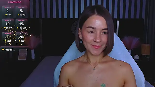 Snapshot of GracefulMichelle chatting on June 2026 07:05:02 PM GracefulMichelle online show from June 2026 07:05:02 PM