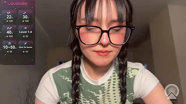 alicelanei online show from April 2026 07:47:02 PM