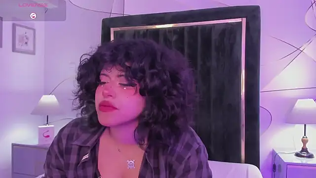 VinkSmokee online show from April 2026 08:58:01 PM