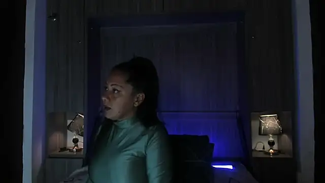 AllieBennet online show from March 2026 07:41:02 PM