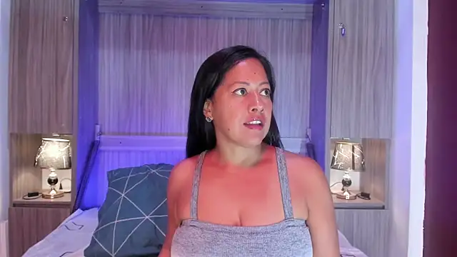 AllieBennet online show from April 2026 12:04:01 PM