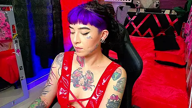 nova kitttyy online show from April 2026 10:15:02 PM