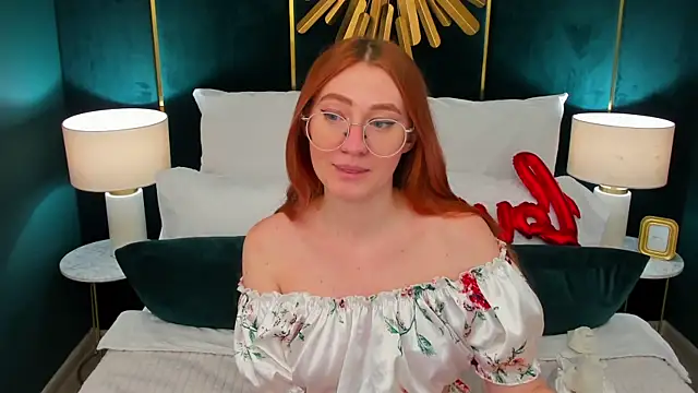 TinaHarp online show from March 2026 01:17:02 PM