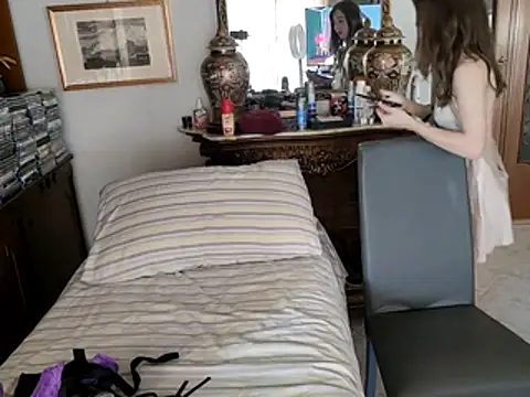 JustSeduce online show from July 2026 11:53:01 AM