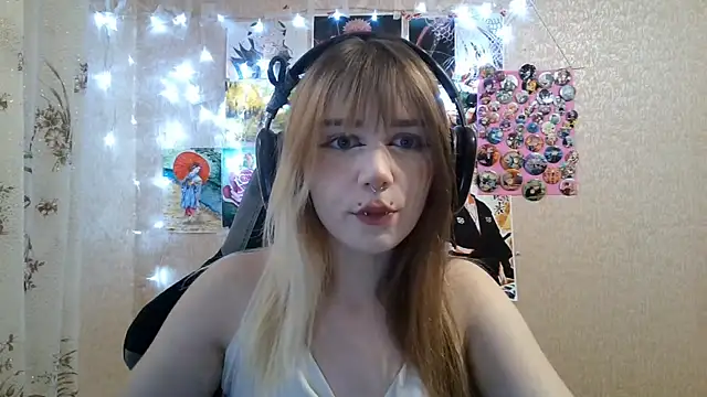 MilaTyan online show from July 2026 03:10:02 PM