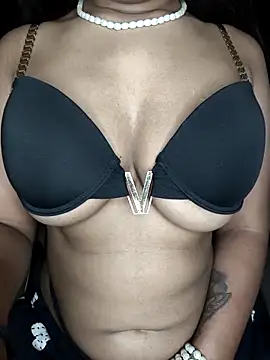 LINNI 3 online show from March 2026 03:58:01 PM