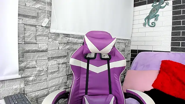 Sienna Lux01 online show from March 2026 11:27:02 AM