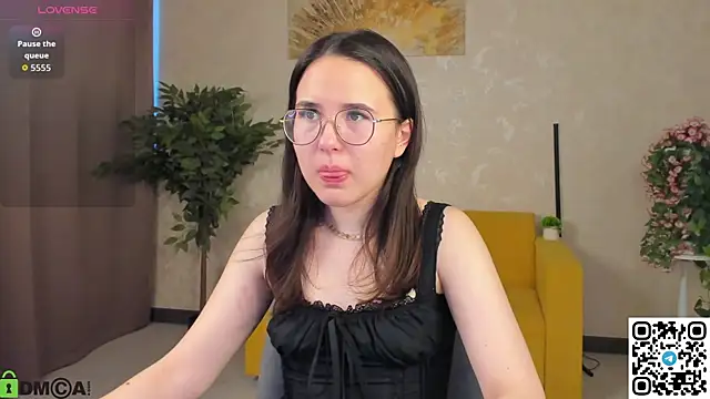 leylamirage online show from March 2026 01:01:01 PM