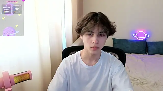  LukaHayes  online show from April 2026 12:55:02 PM