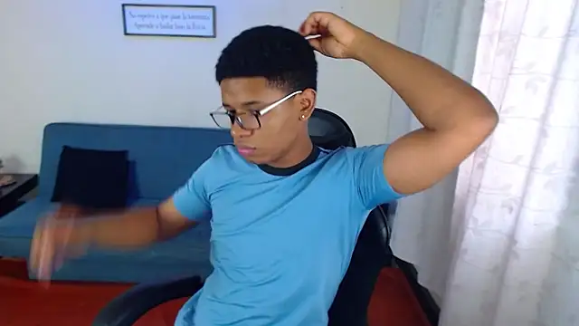 liiam3 online show from March 2026 10:00:02 PM