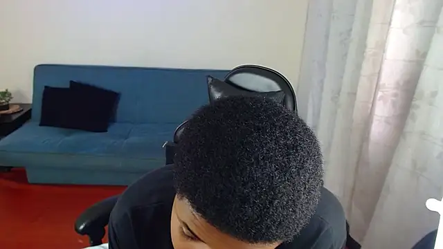 liiam3 online show from April 2026 09:23:01 PM