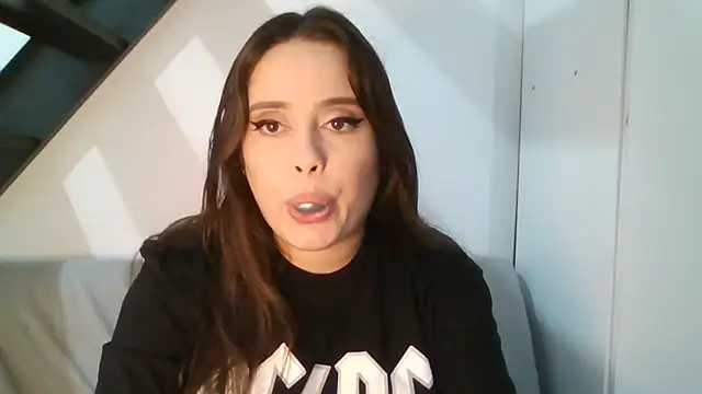 PutaYasmim online show from February 2026 11:50:02 PM