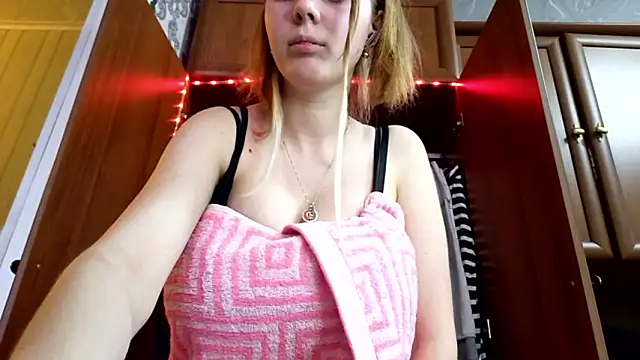 VictoriaDeese online show from March 2026 09:15:02 AM