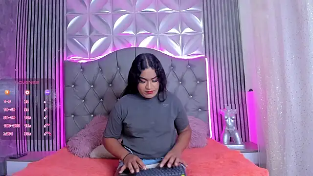 Valentina-Nova- online show from April 2026 04:08:02 AM