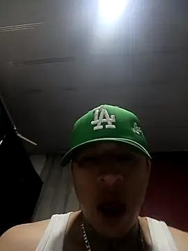 Valentino dominusSex online show from March 2026 08:32:02 AM