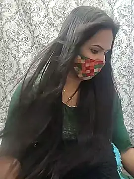 Snapshot of Tamil_Charu_ chatting on May 2026 04:30:02 AM Tamil Charu online show from May 2026 04:30:02 AM