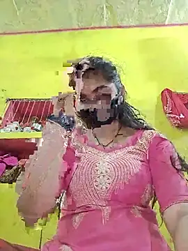Snapshot of Cute_Mahek99 chatting on July 2026 09:57:01 PM Cute Mahek99 online show from July 2026 09:57:01 PM
