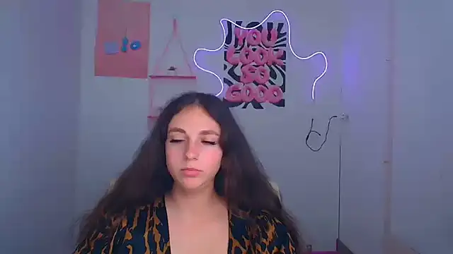 KissMeJulia online show from July 2026 10:21:02 AM