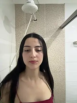 Snapshot of violetta_cutest_ chatting on March 2026 07:47:02 PM violetta cutest online show from March 2026 07:47:02 PM
