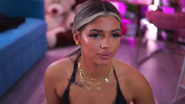 CrisstyBlair online show from April 2026 09:46:02 AM