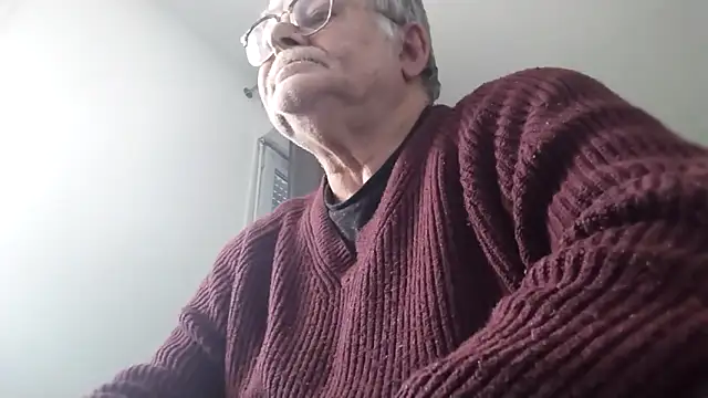 Vieux pervert online show from February 2026 08:47:01 AM